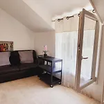 Le Rivetstud A 20 Min Paris Apartment Le Plessis-Robinson