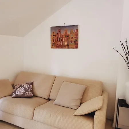 아파트 Le Rivetstud A 20 Min Paris 르 플레시-로뱅송