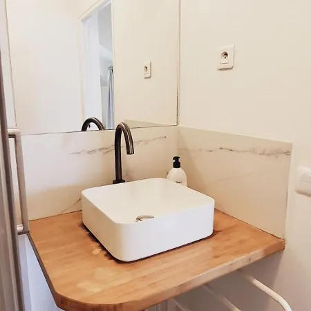 Le Rivetstud A 20 Min Paris 아파트 르 플레시-로뱅송