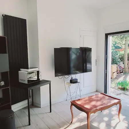 Apartament Le Rivetstud A 20 Min Paris