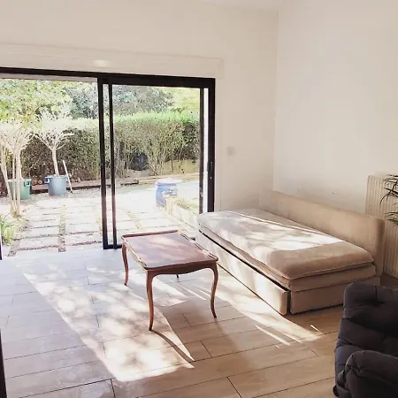 Apartament Le Rivetstud A 20 Min Paris *