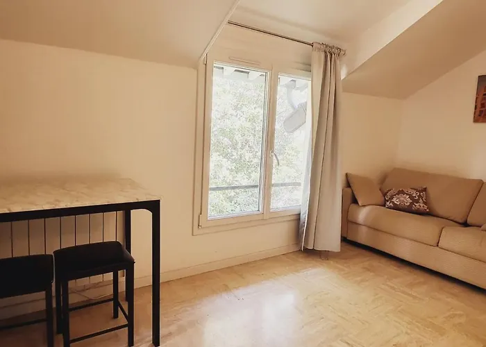 Le Rivetstud à 20 Min Paris